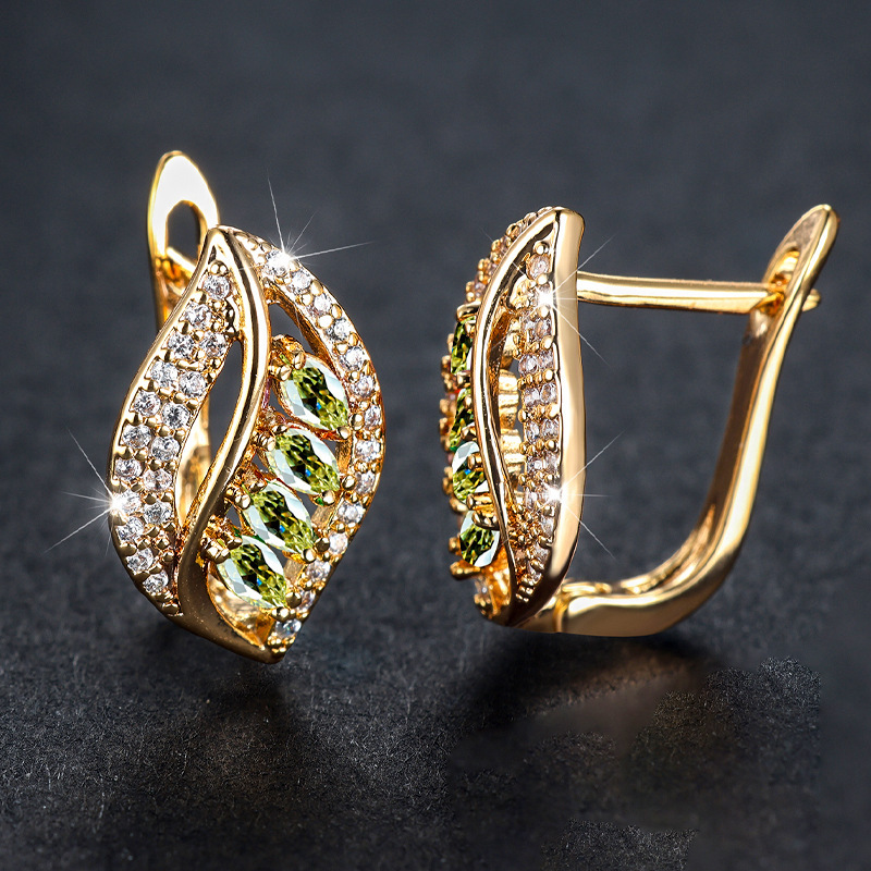 Ins Leaf-shaped Rhinestones Earrings Fashion Unique Zircon-encrusted Stud Earrings Women's Jewelry - Image 4